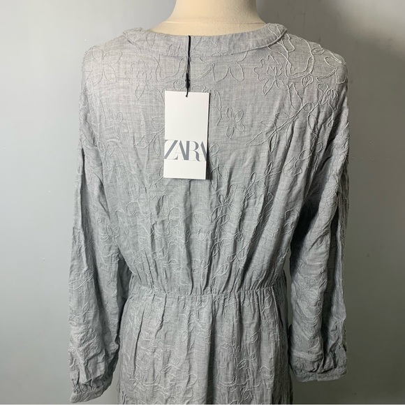 Zara Long Sleeve Dress in Light Gray - Picture 14 of 16